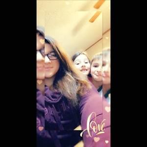 Meet your Posher, Danielle